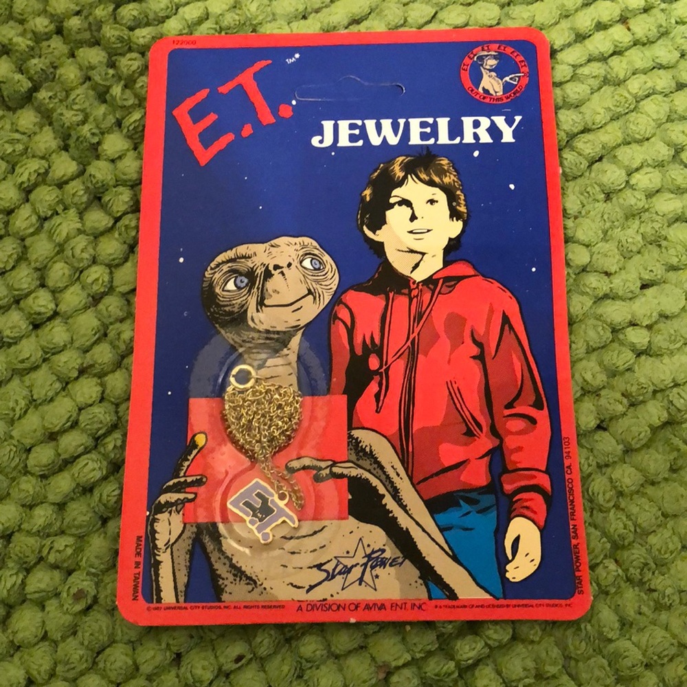 Vintage 80s E.T. Jewelry-charm necklace